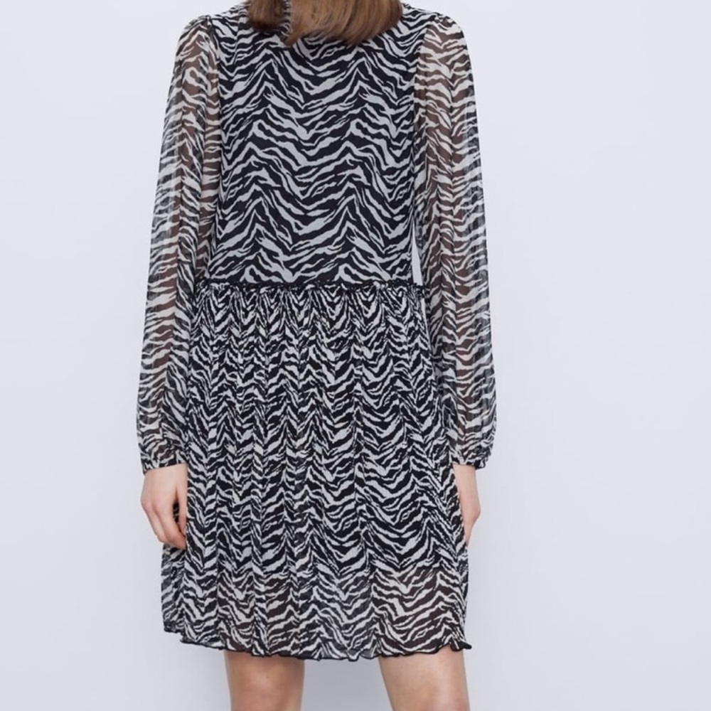 Zara Black and White Zebra Long Sleeve Dress